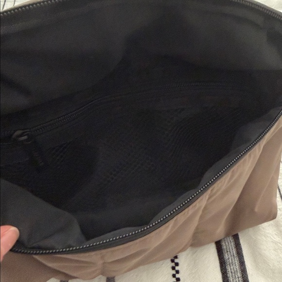 CalPak Luka Belt Bag - Picture 10 of 10